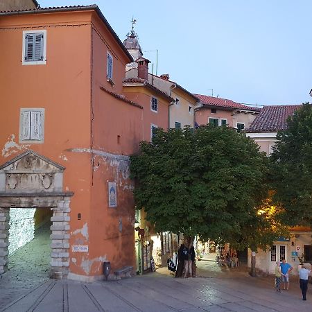 Cozy Studio Apartment Leprin In Labin Old Town Buitenkant foto