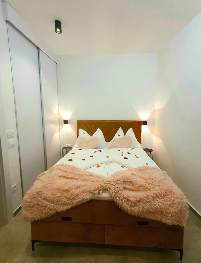 Cozy Studio Apartment Leprin In Labin Old Town Buitenkant foto