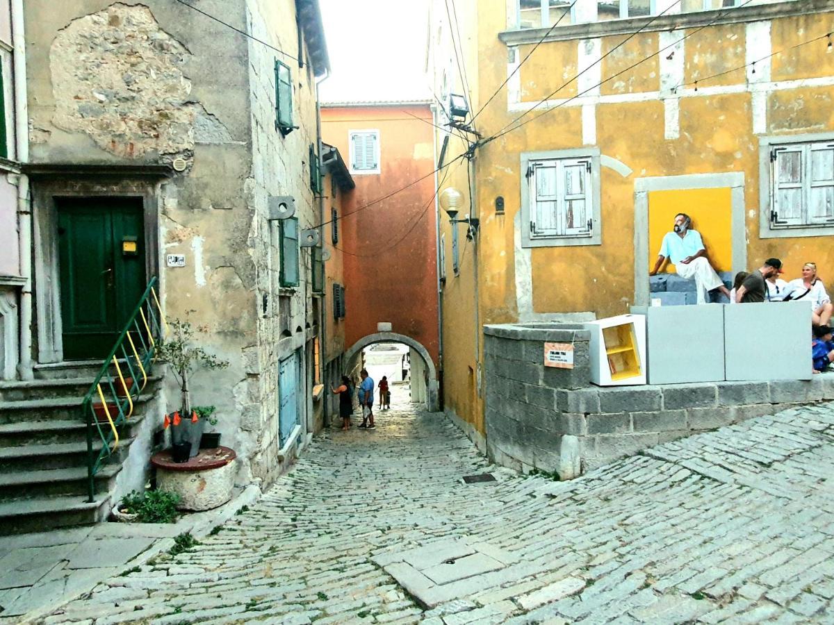 Cozy Studio Apartment Leprin In Labin Old Town Buitenkant foto
